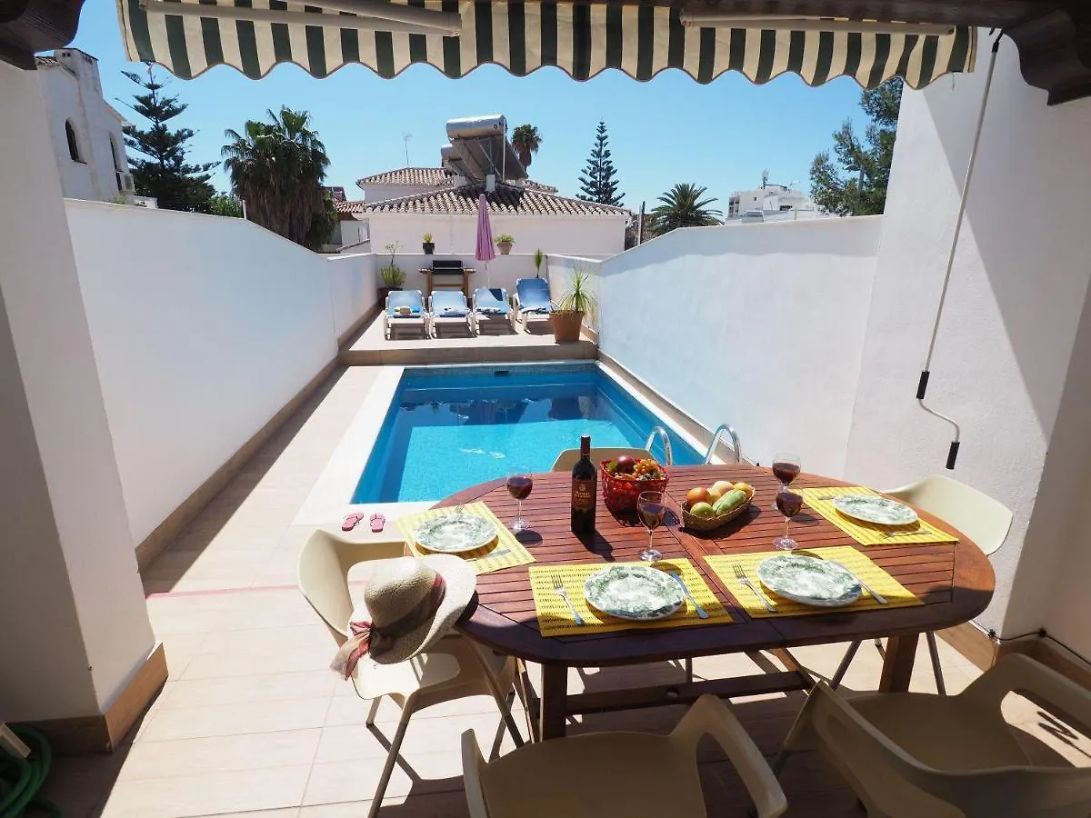 Nerja Paradise Rentals - Villa Daisy 0*,  España