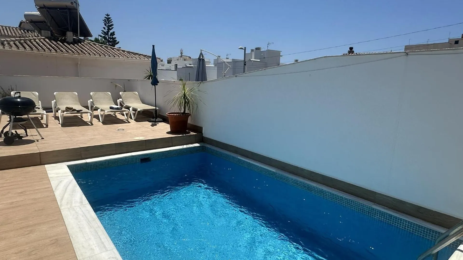 Nerja Paradise Rentals - Villa Daisy España